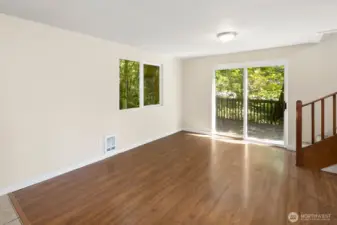 Slider to huge side deck
