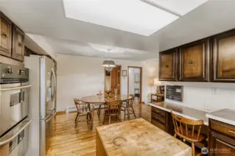 Lots of cabinet space