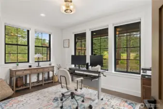 Bedroom 2/office-Main