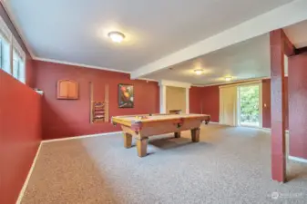 Bonus room with fireplace