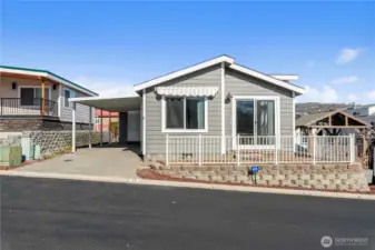 Welcome to one of the largest homes at Vista del Lago!