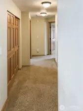 Hall to bedrooms