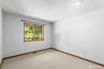 Bed 2 w/closet not pictured