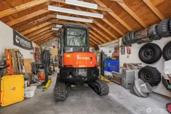 previous barn, remodeled into a full shop.