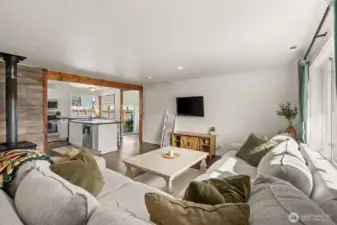 Living room with lots of sunlight