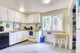Unit 3 Kitchen