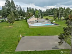 Lots of room to pick up a game of basketball, croquet or soccer at the community center.