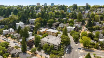 Close to UW, 4 minute drive to U Village for shopping & dining and minutes to the Burke-Gilman Trail—this is a wonderful opportunity in NE Seattle!