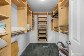 Walk in Closet