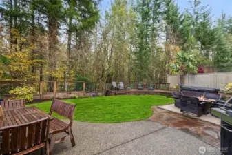 No backyard neighbors. uiet neighborhood