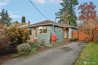 Deep driveway parking, pull right up to the home.  There's also a bit of off street parking as well.