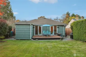 Love the tall fence and shrubs to maximize privacy.  The roof was treated for moss just a few weeks ago and the home was painted back in 2020.