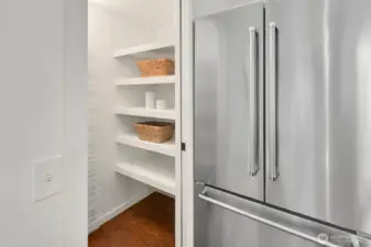 Walk-in pantry!