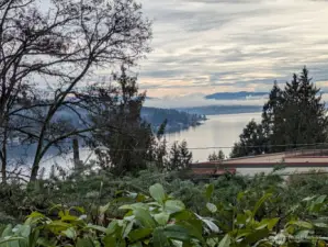 Southeast facing deck with Lake Washington views