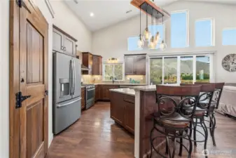 Kitchen with Eating Space