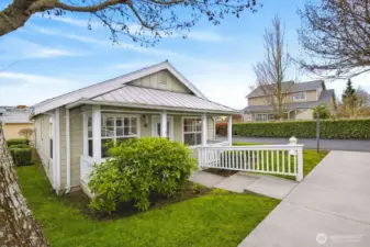 End cottage offers more elbow room and privacy.