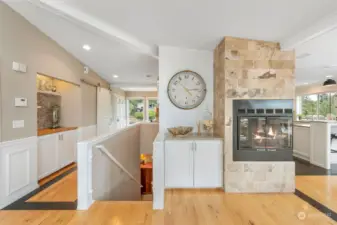 Vaulted Ceiling, Gas fireplace and Open concept layout