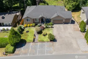 Front view with Lots of Parking