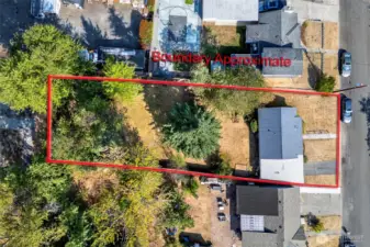 Large lot, zoned B/Cd allows multi-family & mixed use buildings; add on new homes into this large property. Lot has appx 70x170 foot boundary lines
