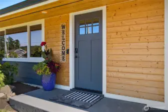 Welcome home to 6516 Lake Drive!