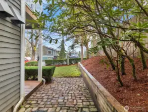 Every area is nicely landscaped.