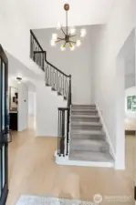 Light & Bright home with 3 bedrooms, plus den and 3 bathrooms.