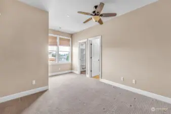 2nd Bedroom w/Bath & Walking Closet