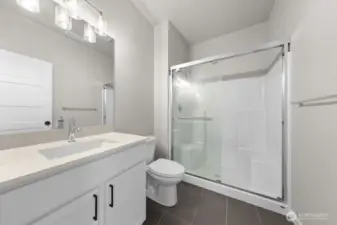 Photographs are for illustrative purposes only. Features, finishes, interior/exterior colors, landscaping and floorplan shown may vary from actual homes built.