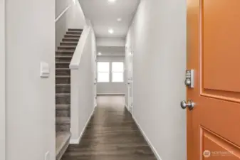 Photo's are for representational purposes only. Colors and finishes may differ.