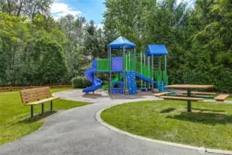 Beloved by neighbors of all ages, Blue Sky Park is the high on the list of community gathering spots—complete with multiple play structures, picnic tables, a sport court and plenty of room to relax!