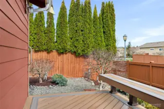 New deck with built-in bench