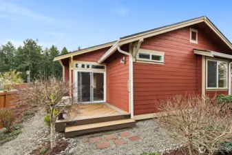 Mature landscaping is easy to maintain