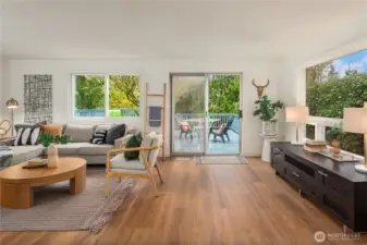 A very versatile living room with lots or arrangement opportunities. This is a quiet space that exudes relaxation.