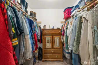 Walk in closet.