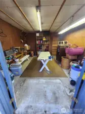 Great sized shop/she shed/man cave/storage