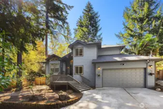 Welcome to this gorgeous custom built home on a quiet dead-end street!