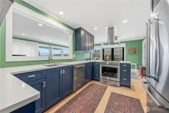 Beautifully and logistically laid out for ease and creativity for when the chef arrives!