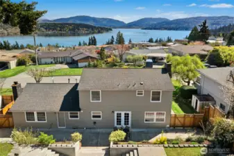 Partial lake & mountain views.