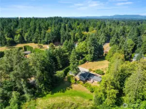 This home is so private, no HOA