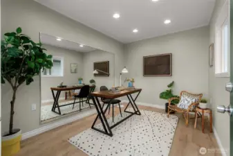 Incredible detached studio space. Art studio? WFH? Workout?