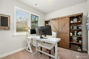 Flex room can be used as an office, playroom, craftroom, another bedoom (5th) or Bonus room