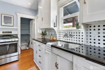 Access to basement and backyard from the kitchen.