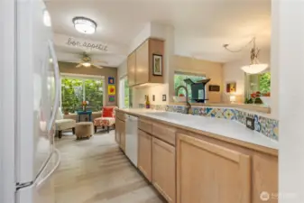The spacious kitchen with a peek at the breackfast nook.