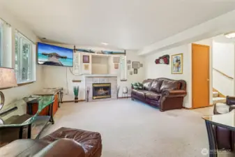 Rt living room with gas fireplace