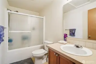LT Main bath