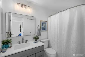 Full guest bathroom.