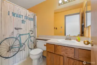 Primary bedroom private bathroom.