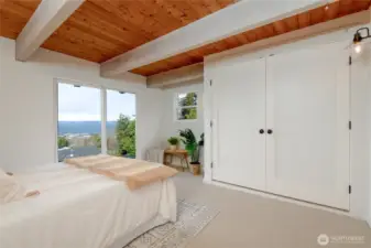 oversized bedroom closets...