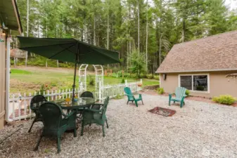 Looking at the gravel seating area from the front entry