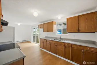 Unit 6608 Kitchen to Eating Area